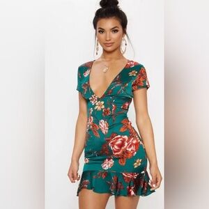PrettyLittleThing Emerald Green Satin Floral Back Tie up Ruffle Dress Sz: 6